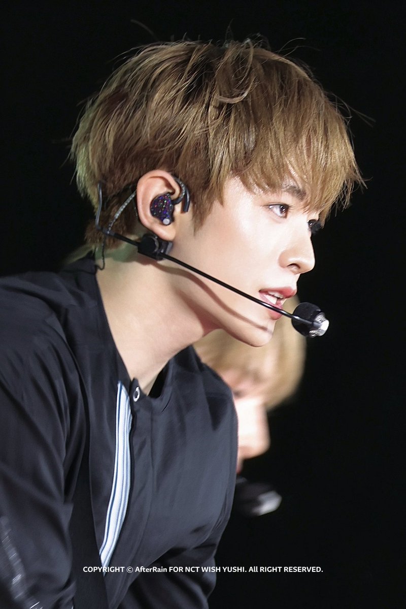 dekirusuki's tweet photo. 너 미친거야 https://t.co/icfVi7FCFA