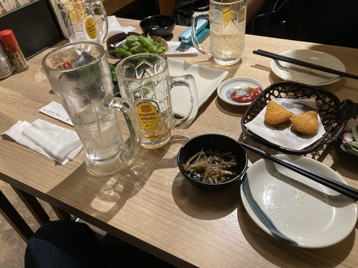 tabigarasu2023's tweet photo. 昨日は「わらリーマン」ありがとうございました！無事ネタを披露することができました。ご来場いただいた方々、ありがとうございました！
m(_ _)m https://t.co/NRqCUqyaMj
