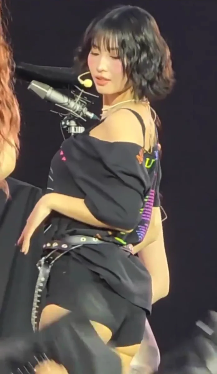 Momo Lovers on X / X