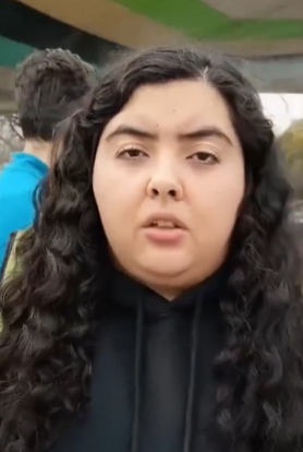 LordVaxco's tweet photo. Quien le dijo a esta GORRRDA DE MIERDA que es la dueña de las universidades? https://t.co/qOBS9F2FL9