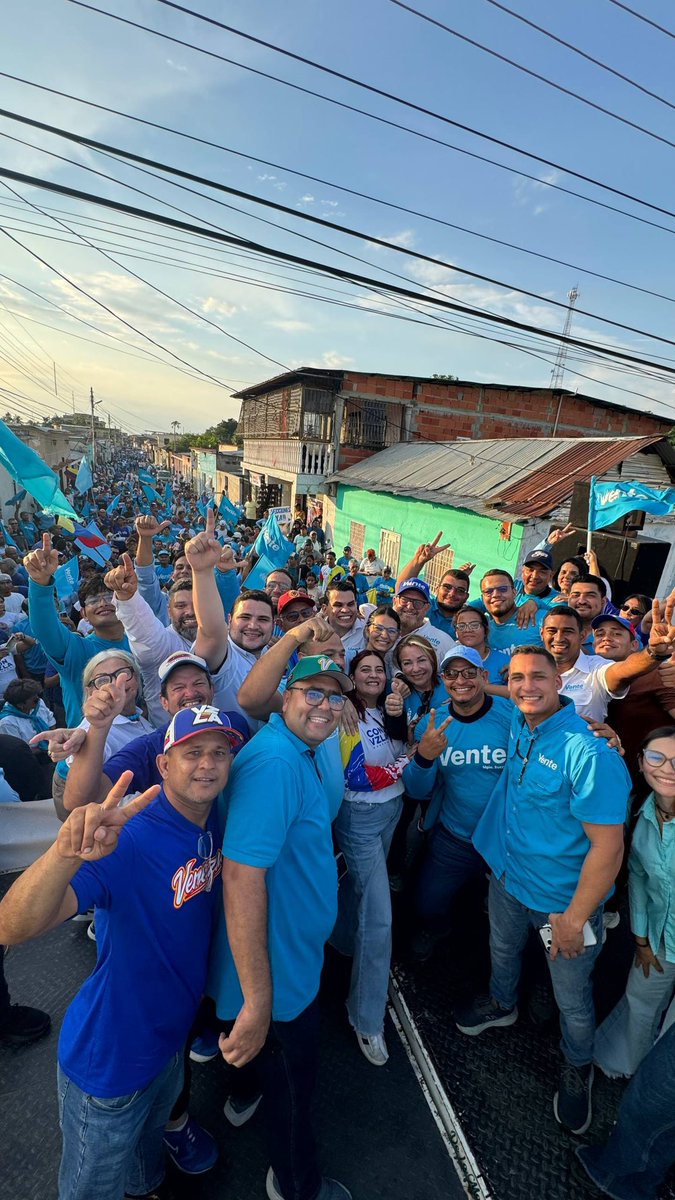VenteJoven's tweet photo. Estamos juntos en esto 🩵

#ConNuestrasPropiasManos https://t.co/j3VrGxb77Y