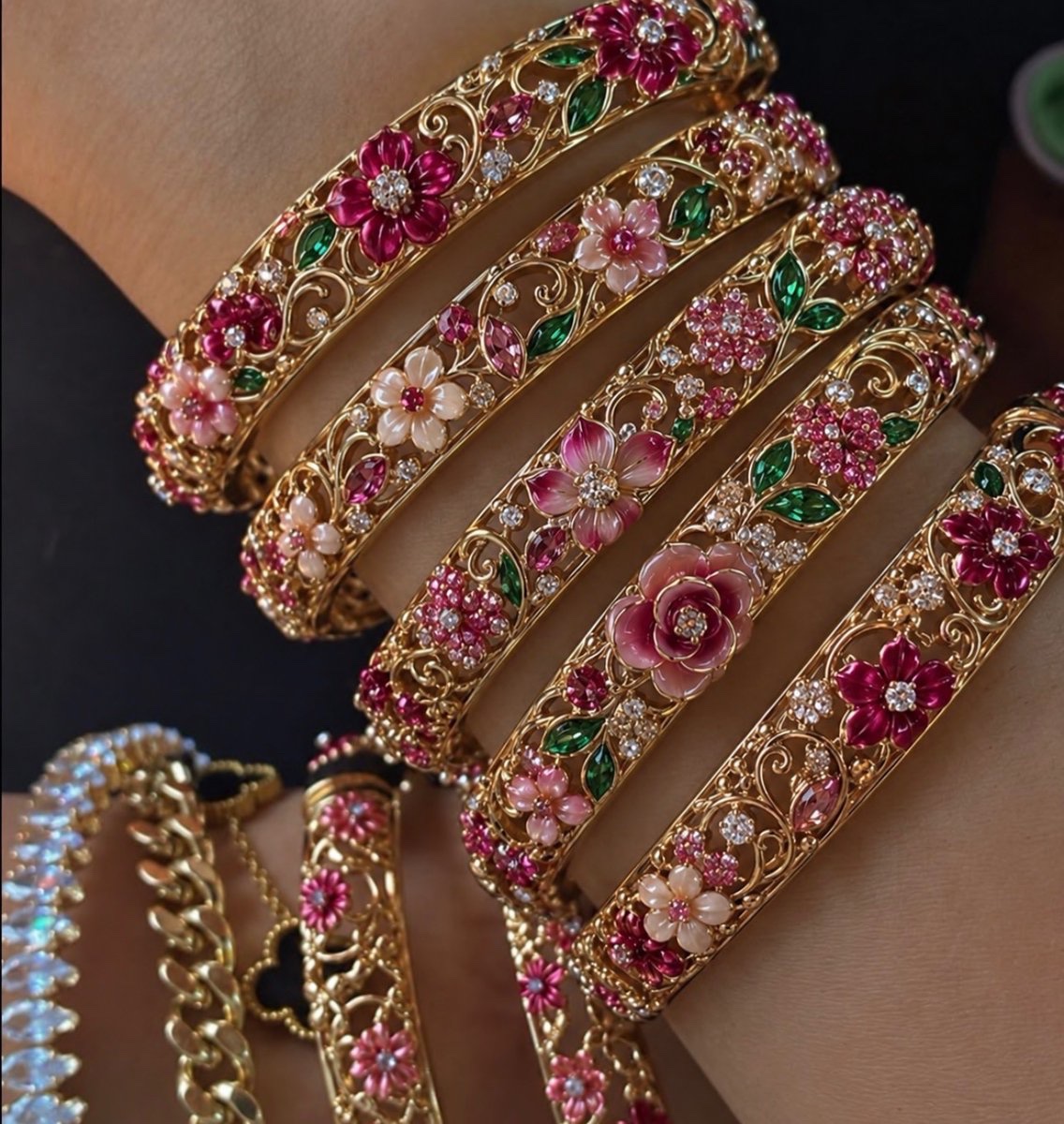 insperarise's tweet photo. jeweled flower bangles 💎 https://t.co/iqJhN2RI5o