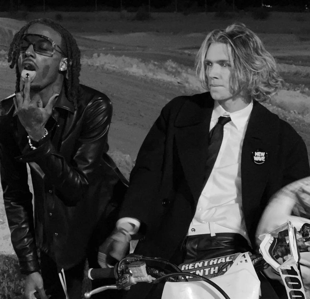 pbcrelated's tweet photo. Playboi Carti alongside off-road racer Trevor Stewart 🏍️ https://t.co/GhXULN74or