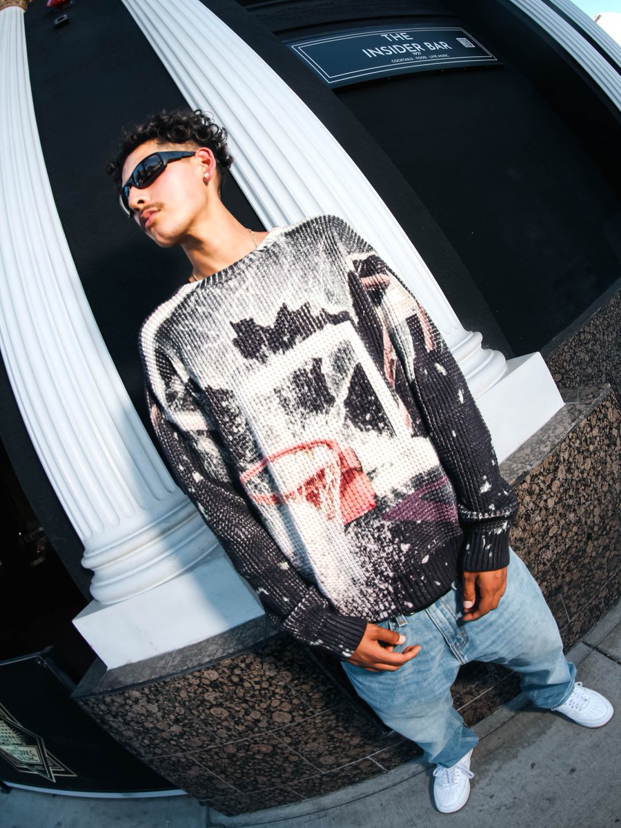 Karmaloop's tweet photo. Break the backboard. 🏀💥

The Market Printed Sweater brings hoops-inspired graphics to the rotation.

Shop now at Karmaloop.📲
https://t.co/vh1AuNDE0C https://t.co/KEUaOHy1Db