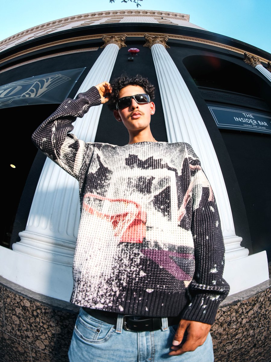 Karmaloop's tweet photo. Break the backboard. 🏀💥

The Market Printed Sweater brings hoops-inspired graphics to the rotation.

Shop now at Karmaloop.📲
https://t.co/vh1AuNDE0C https://t.co/KEUaOHy1Db