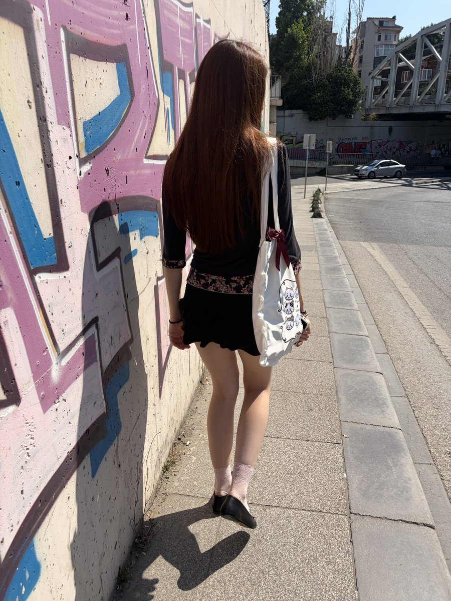 bircegu's tweet photo. https://t.co/ApFAWFpAS5