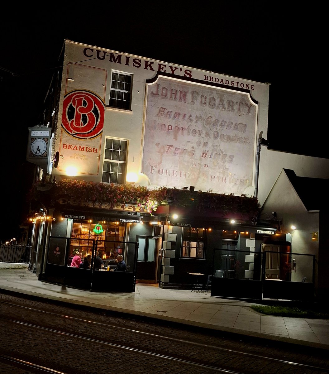 aldi_bourdain's tweet photo. Tremendous night with some of my besties in Cumiskey's, Broadstone, really nice pub. https://t.co/PgynXMGAiK