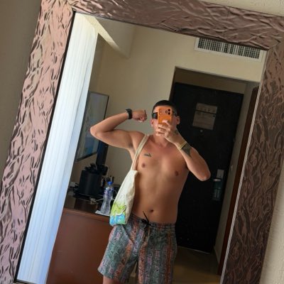 flexx_rr's tweet photo. #NuevaFotoDePerfil https://t.co/Pnz0oZdlLq