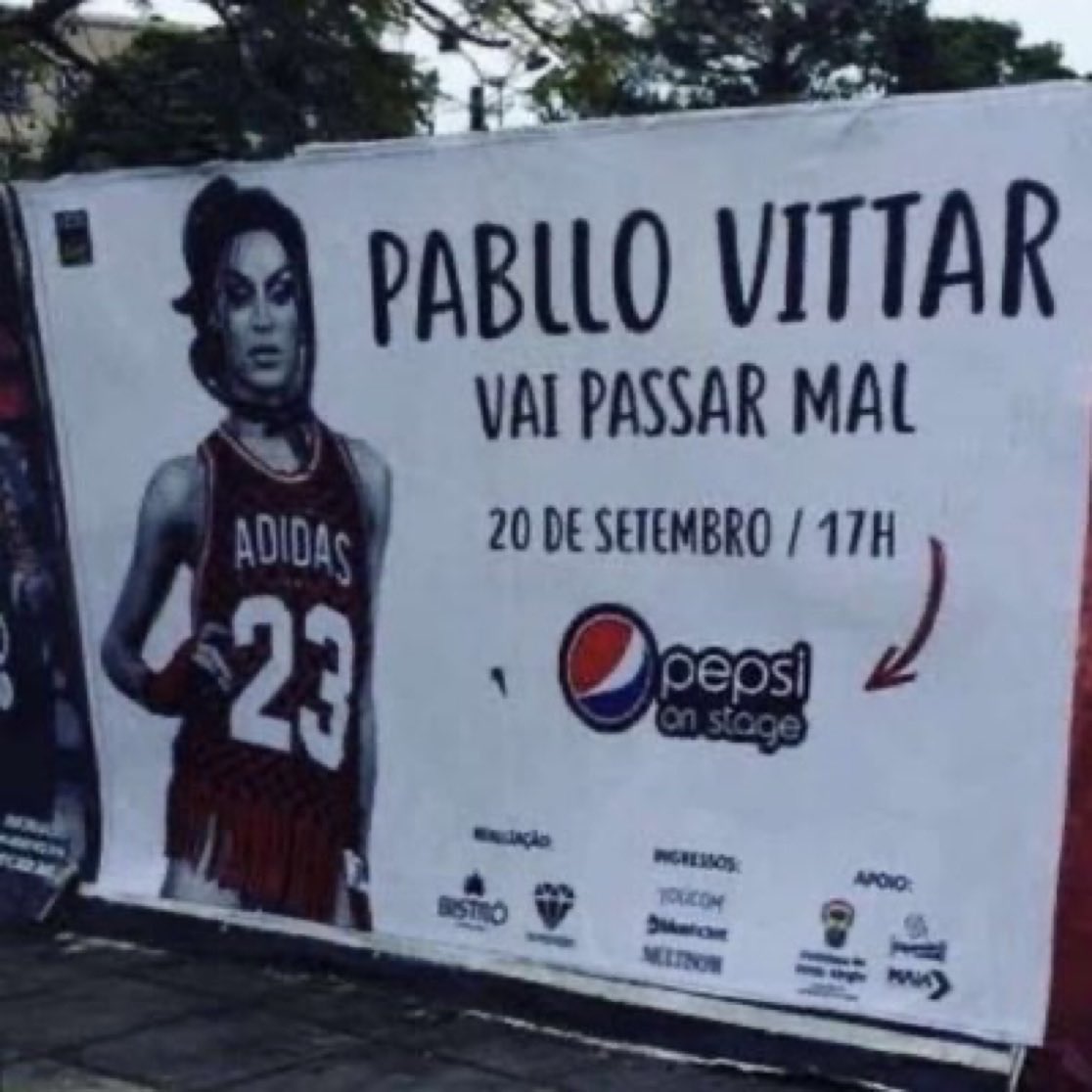 LeitiiinM's tweet photo. 8 dias pra @pabllovittar  passar mal 🗣️🗣️ https://t.co/1KxfLjJgxL