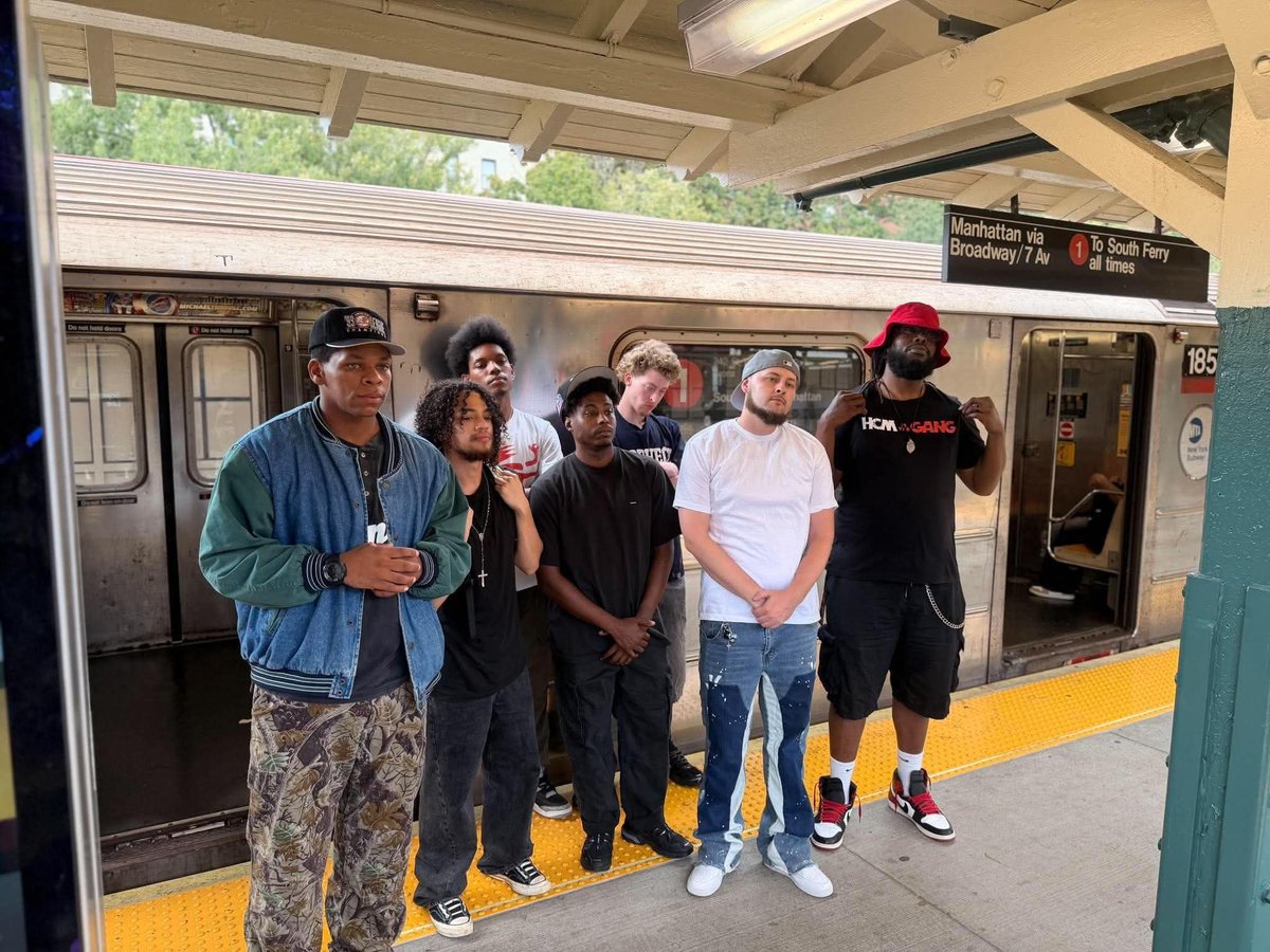 JuggaMc's tweet photo. A Divine Opportunity was Presented🙏🏿
The Mission Has Been Completed 💪🏿
When I say Upstate NY Wins I mean it👏🏿

@1traincyphers Upstate NY Episode Loading

#1TrainCyphers
#MICJohnsonJr
#HCMistheGang
#RochesterNY
#UpstateNYWins https://t.co/lCui6pT7u6