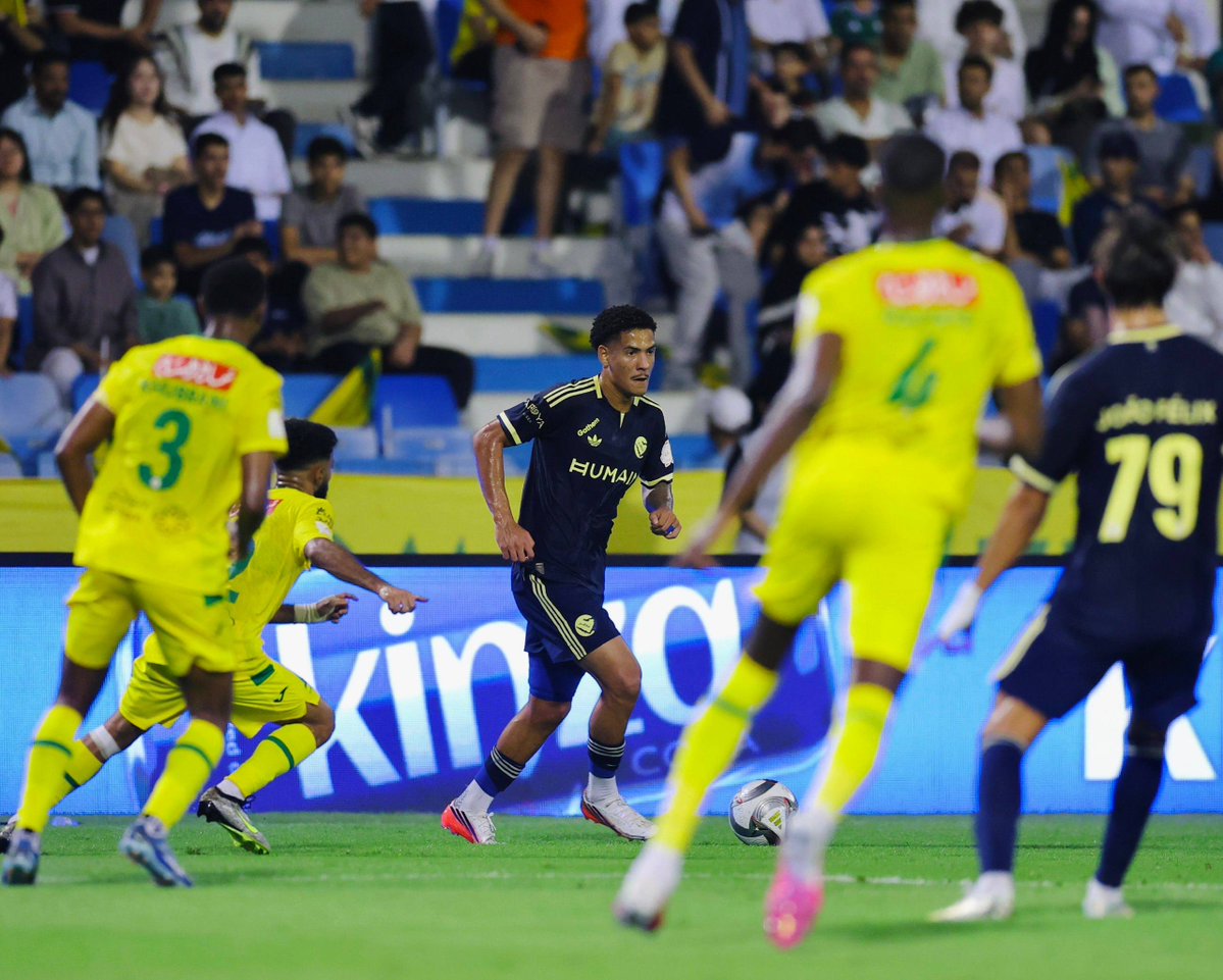 klgq2's tweet photo. 🏆 | نهاية المباراة [الدوري السعودي - الجولة 7] :

🇸🇦 الخليج 1 - 1 النصر 🟡

⚽🇸🇦¹ عمر ماسكاريل 🅰️ انجيلو فولغيني.

⚽👤¹ عبدالله الحمدان 🅰️ انييغو مارتينيز https://t.co/0i1z5MTjCQ