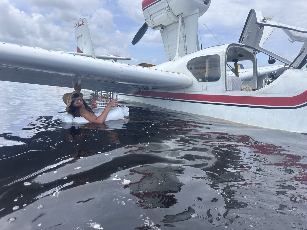 LakeAmphibFan's tweet photo. #Seaplanes #AOPA #LakeAmphibians @flywithaopa @SeaplaneMag @sleepinmoneyJR @airplanetalk #MoonsLanding #SplashIn https://t.co/R0F8vdR8H1