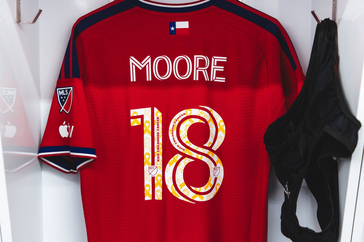 FCDallas's tweet photo. For Kick Childhood Cancer Night, our guys will wear specialty numbers featuring artwork designed by Children’s Health℠ Patient Ambassador Octavia 💛 https://t.co/qDD9T2CLWJ