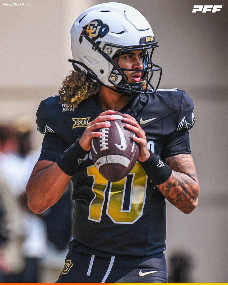 PFF_College's tweet photo. Colorado QB Julian Lewis | Week 2 vs Weber State:

🦬 17/23
🦬 366 YDS
🦬 5 TDS
🦬 0 INTS

@CUBuffsFootball https://t.co/6L0FnA0bIq