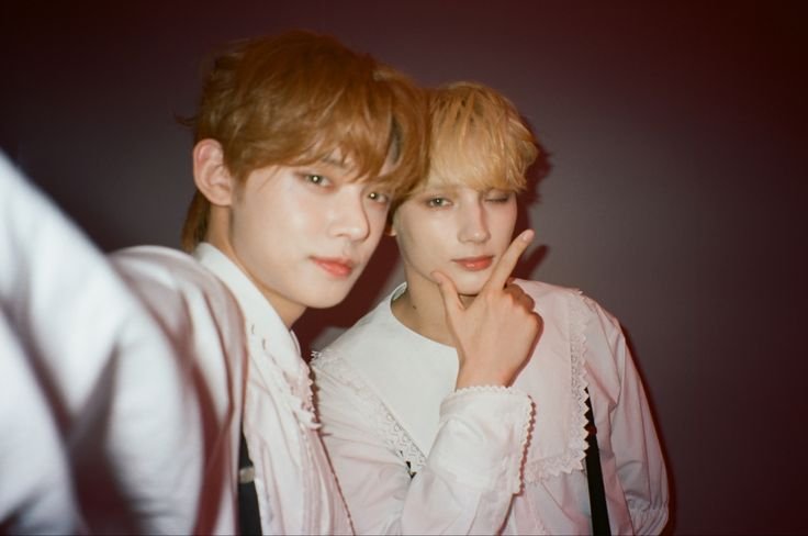 huekaiining's tweet photo. 00:37 🎉 🦊 🍦

- Take me as I am and I will take you as you are https://t.co/jo0JdInO5a