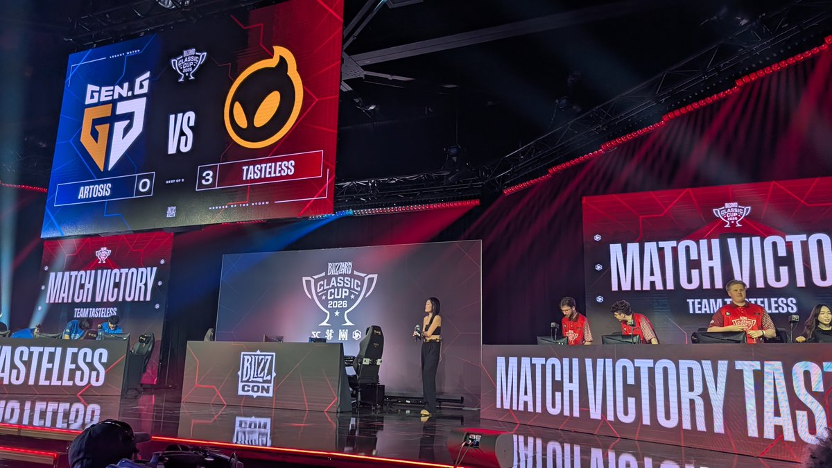 dignitas's tweet photo. We finally take our @BlizzHeroes revenge on @GenG after 8 years.

Congratulations and one final thank you to @BakeryGG @Jaeben_ @POILKpls @JayPL_hots @Wubbyz https://t.co/h1uhlTsfRS