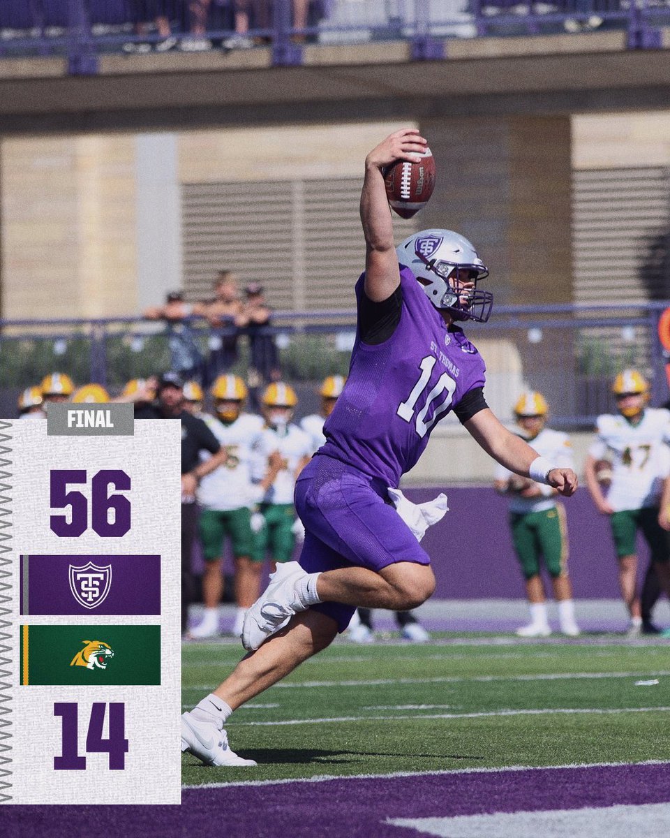 UST_Football's tweet photo. Final from St. Paul, good day all around! https://t.co/x8Q4MegEj6