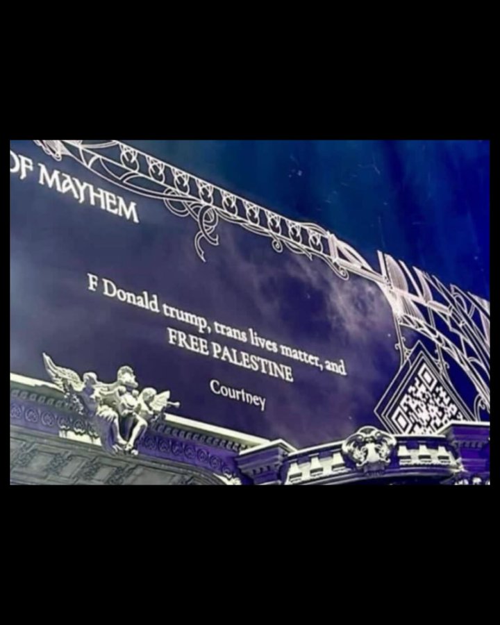 BraveForGaga95's tweet photo. Crazy to say this when y'all are the ones who keeps this fake narratives about Gaga when Gaga has been helping Palestinians backstage (which is a bigger deal than just saying "hey go Palestine" in a performative way like others do) the ones who needs to grow is clowns like u https://t.co/sifhCTZVKI