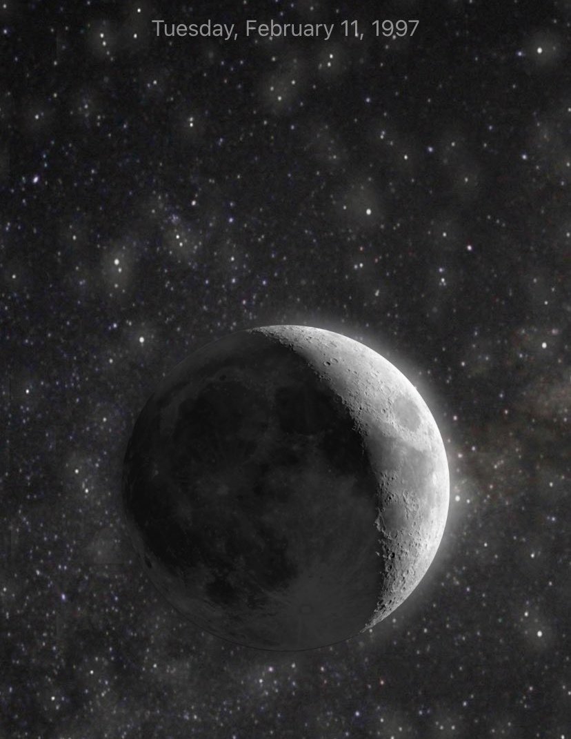 lalisalovemme's tweet photo. i'm here to remind yall that chaelisa's moons complete each other 😫😭 https://t.co/KE9tNtJ86o