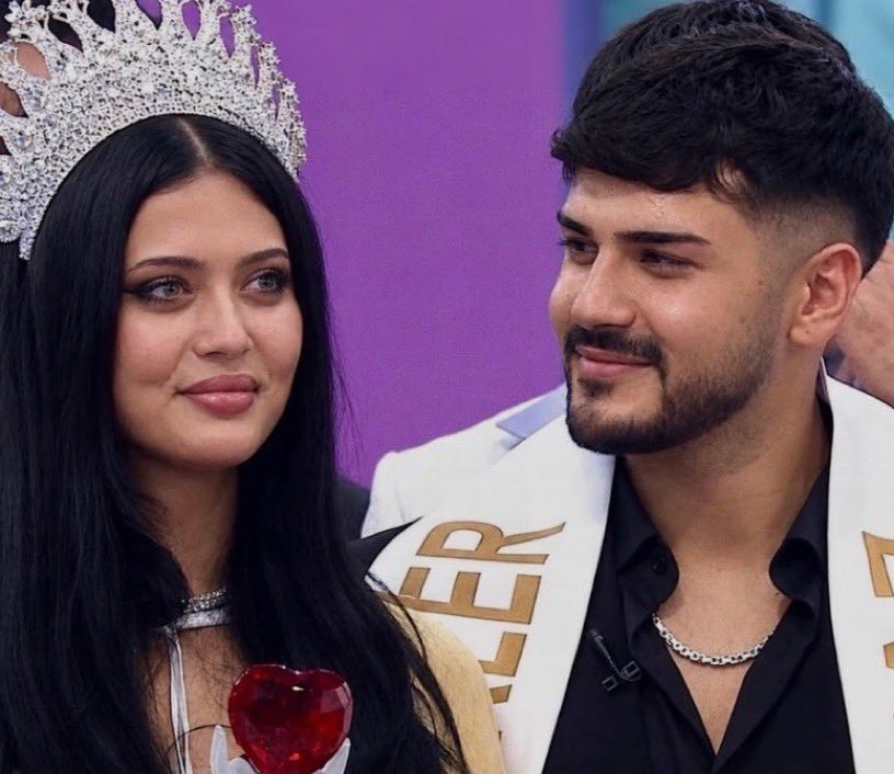 ImadSevda's tweet photo. Şampiyonmuz Tancerm 
Kral ve kraliçemiz 
Siz kurban olurum aşk çifitmm 
🏆🏆🏆
@CerenTopkara_1 @TanSecerrr 
#tancer
#kismetsular https://t.co/eH0lYABkjs