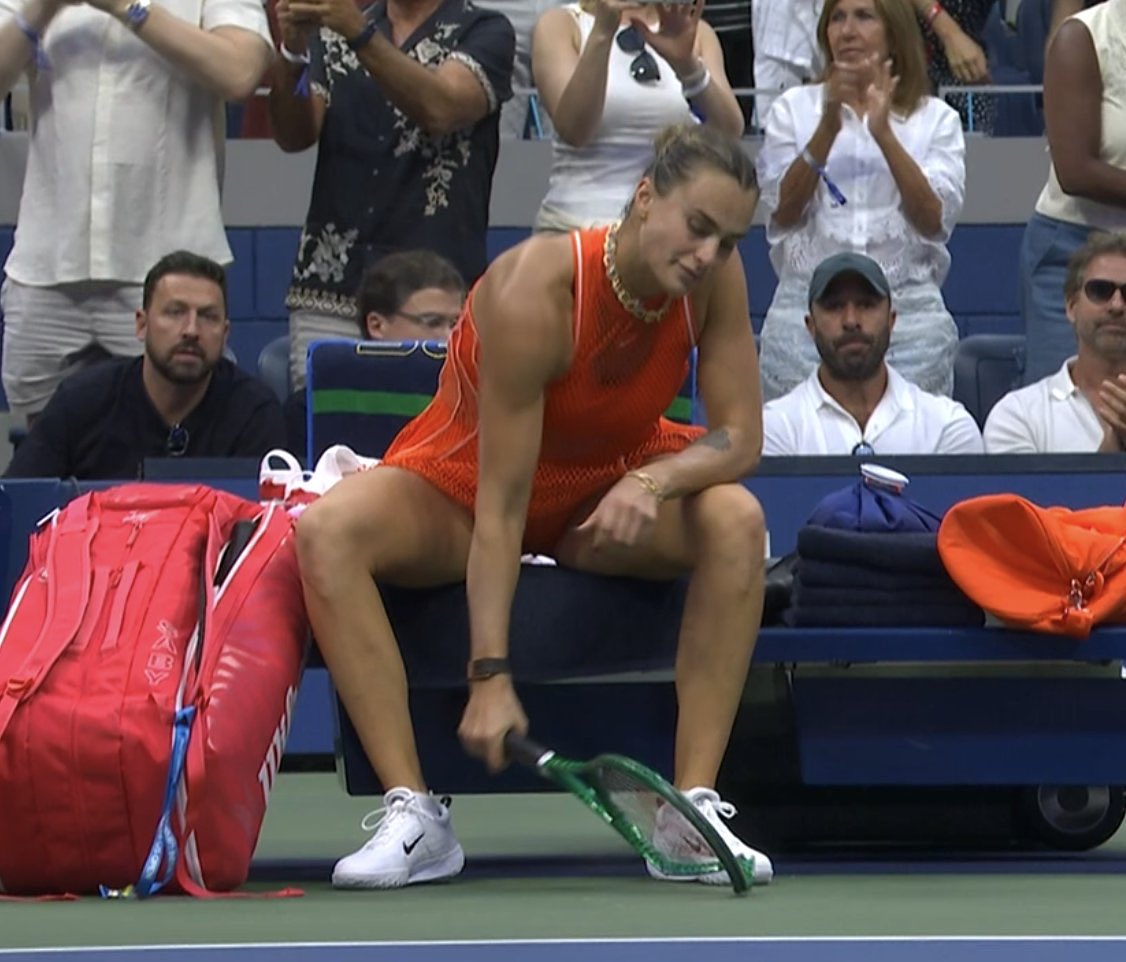 murioeltenis's tweet photo. yo banco a esta tipa hace más de 6 años sobreviví al infierno y no llegué a esta jugadora por tiktoks virales. No me cambie nunca de jugadora, lo fácil que se cambiaron todos de bando cuando arrancó la intermitencia. Lamentablemente para mí te voy a bancar hasta el día que te retires, y jamás voy a querer que otra jugadora que no seas vos salga campeona.
