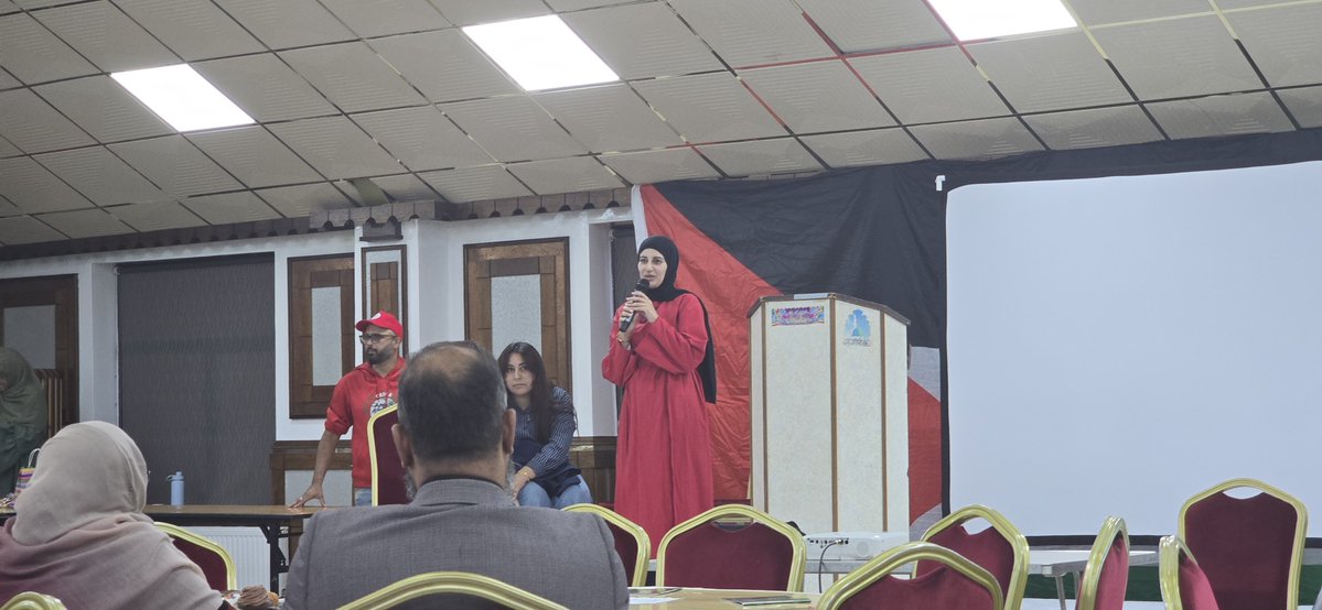 shukryh's tweet photo. Honoured to attend “Stories from Palestine” at Ilford Islamic Centre

We met members of the Palestinian community and listened to powerful stories of their history, heritage, resilience and hope for the future.

Thank you to CADFA for bringing the community together.

#Palestine https://t.co/TYeXv21afS