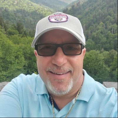 rechad57779's tweet photo. #NewProfilePic https://t.co/KGkmI3WDH2