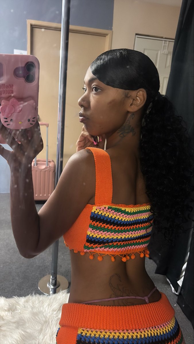 myaa2freakyy's tweet photo. i jus wanna be your favorite 🩷

retweet for a free dick rate😘😩 https://t.co/QEzkfAmj98