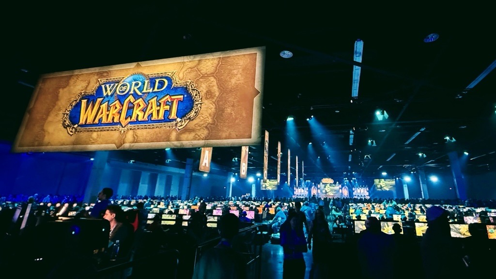 asha_shar's tweet photo. First BlizzCon. Great to see the community together this weekend. https://t.co/ZlzA2ipdyN