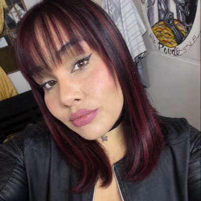 ClauEMarquez's tweet photo. #NuevaFotoDePerfil https://t.co/7CXCadje0R