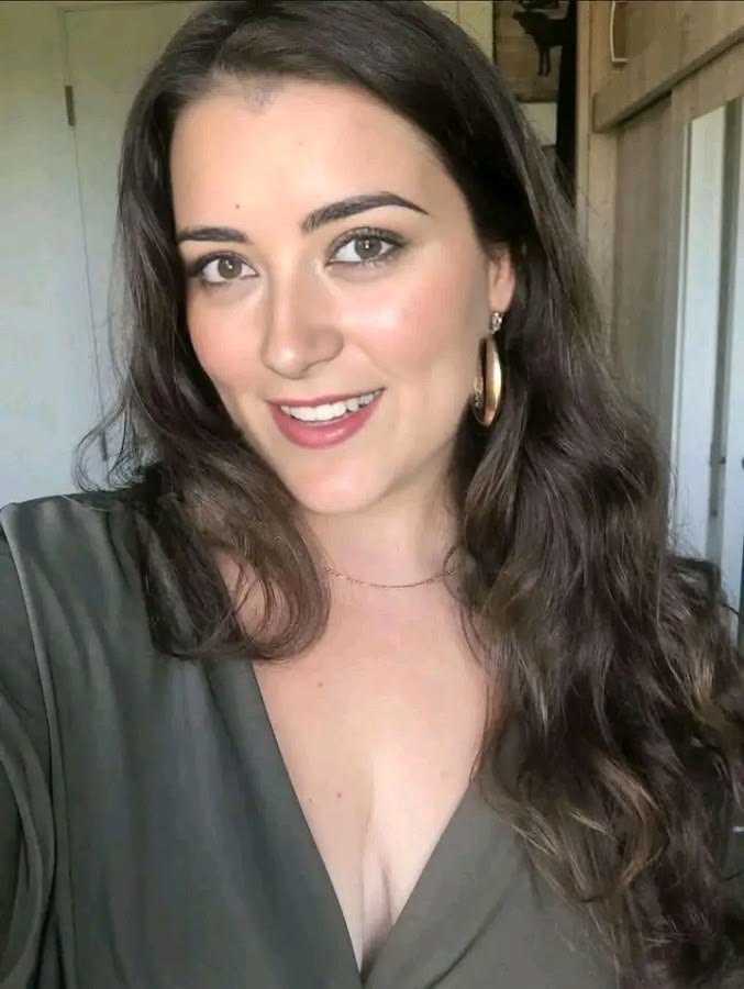 cotedePabl12's tweet photo. Can i dm you random 📸answer at your own risk https://t.co/1FM1GAu015
