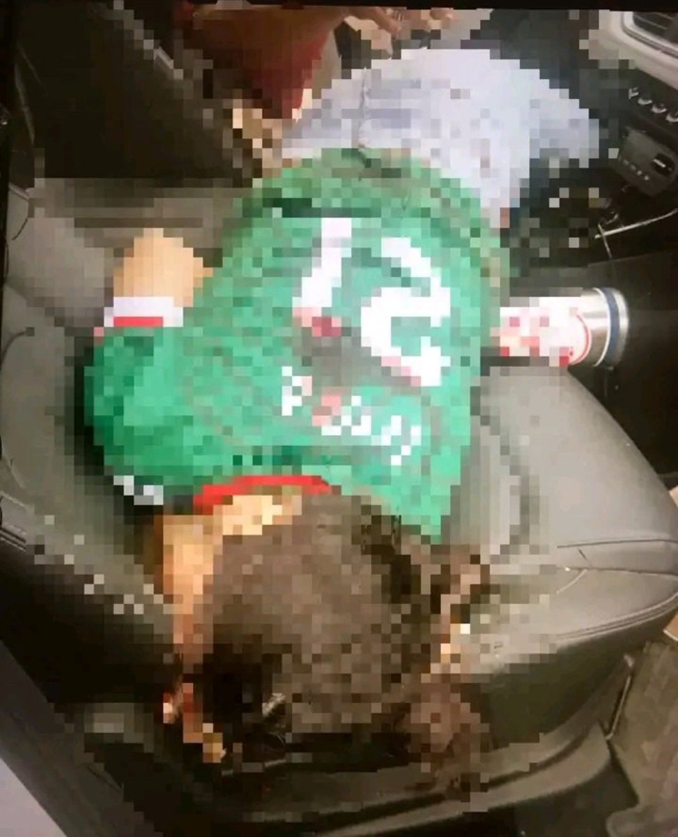 Alerta_Gyaquil7's tweet photo. ‼️#ATENCIÓN| En Las Naves, Los Ríos, una menor de edad habría sido asesinada junto a su madre, una abogada de apellido Lombeida. El doble crimen ha causado conmoción en el cantón por la muerte de la menor. https://t.co/8RTYzawzA8