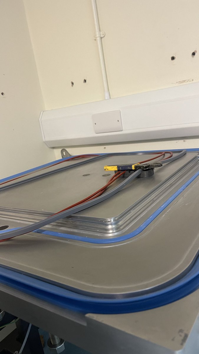 AdventurousComp's tweet photo. Thanks to @CiCiject for their sophisticated service and technical support at @UniversityLeeds 🙏💪

#composite #RTM #manufacturing https://t.co/B6XASlR7oM