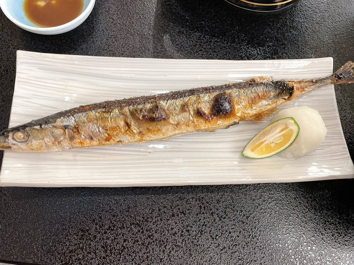 pompompuririn5's tweet photo. 部屋からの景色と食事🦪 https://t.co/64PjClo87N