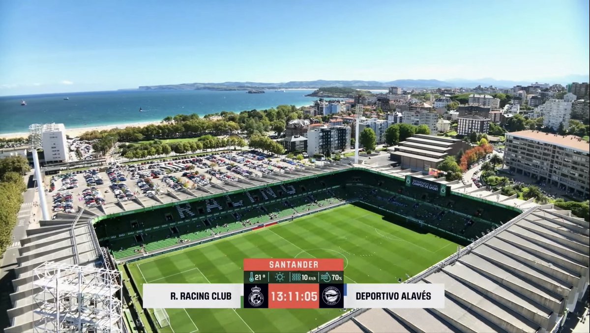 ikerfdez_201's tweet photo. Viendo esta imagen como no te van a dar ganas de venir a Santander 
Esque Cantabria es una locura...✨ https://t.co/NMK8hbtB9l