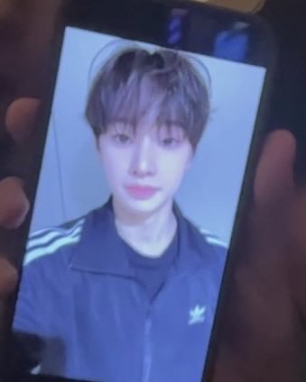 woongchive's tweet photo. 😭😭 how cute https://t.co/QE3PzwtPJU