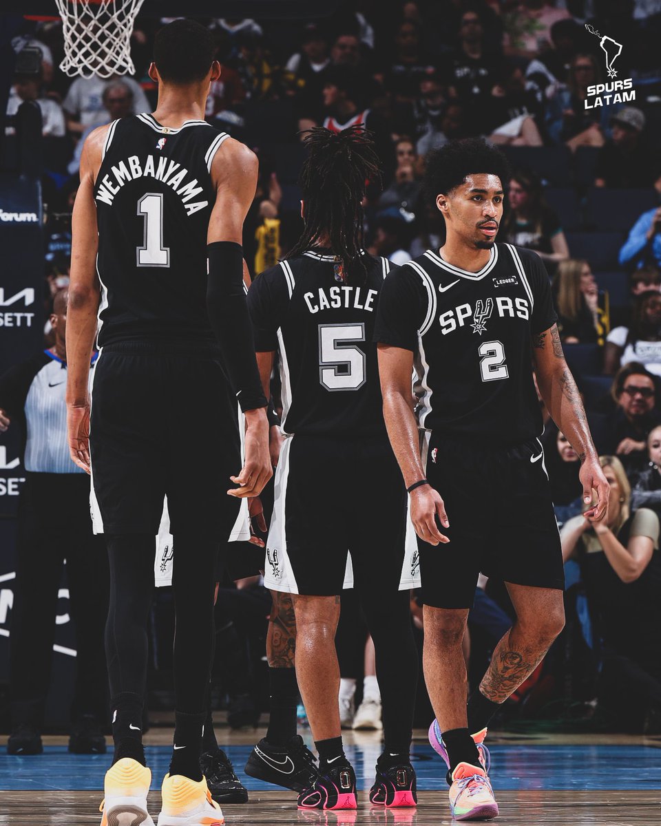 Spurs_Latam's tweet photo. Los tres mejores son de San Antonio. 

Los tres mejores de su camada. https://t.co/GJjzNLPkGV