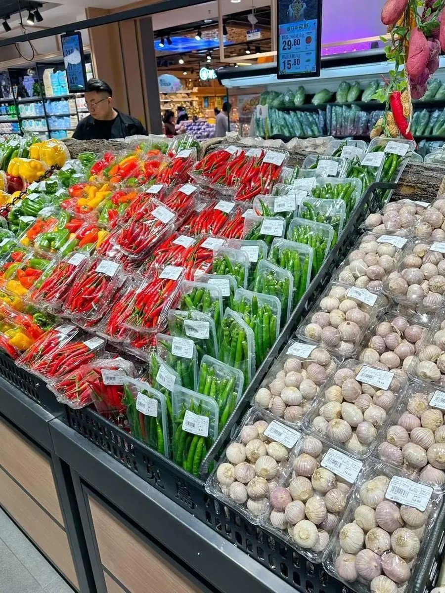 alorg080035's tweet photo. Fresh, local veggies u0026 premium cuts of meat restock! Grab top-quality ingredients for your weekend feast—pick up today before they’re gone!， https://t.co/f8Tu3RcXIH