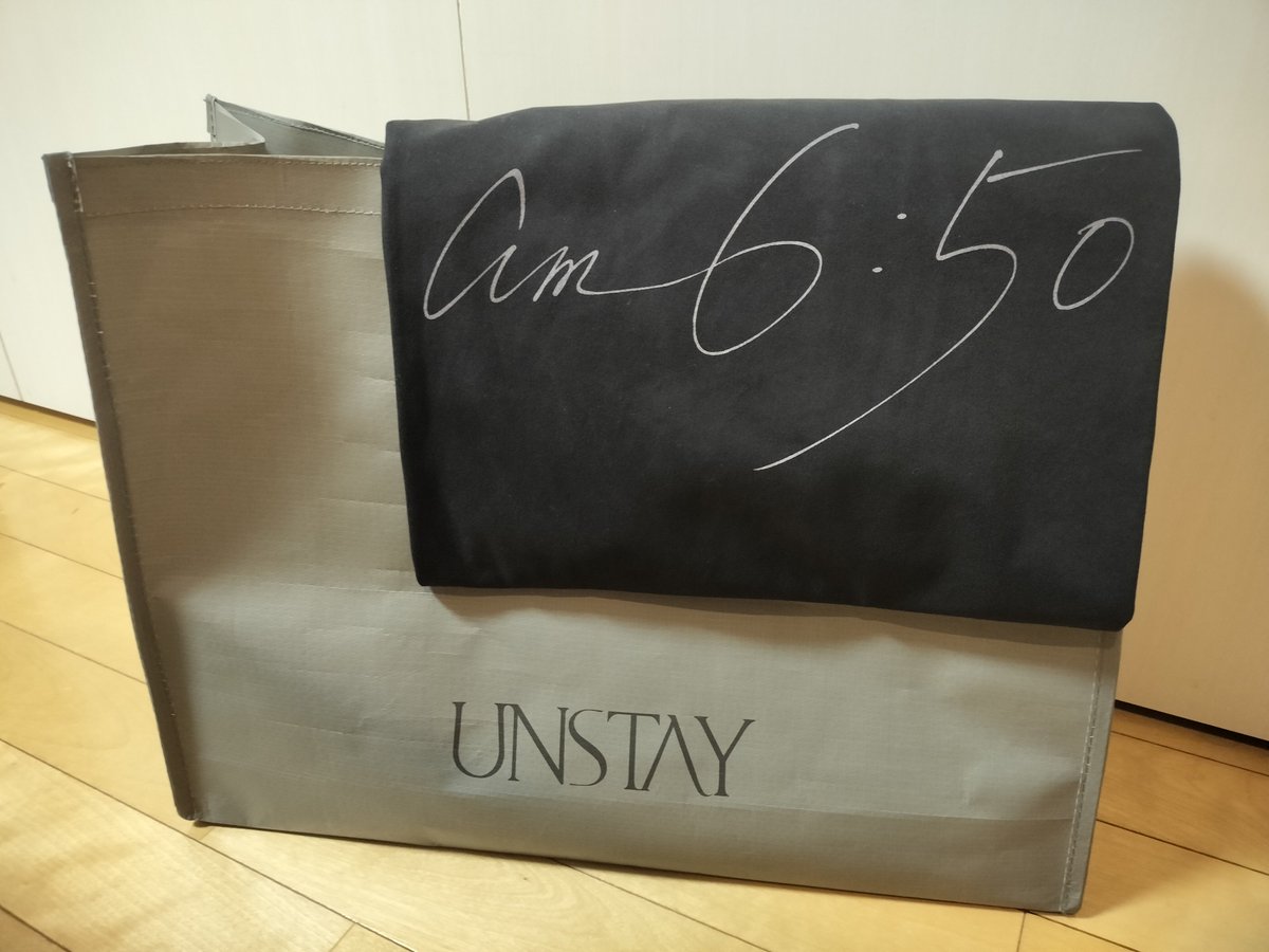 ichinose_704's tweet photo. #UNSTAY ローンチPOPUPに行ってきました。とても雰囲気のある素敵空間でした。
短編映画『am 6:50』は映像でも服の質感を感じられたし、実際の肌触りもすごく良かったです!
植田さん、おめでとうございます✨️ https://t.co/xyzBs4H3BK