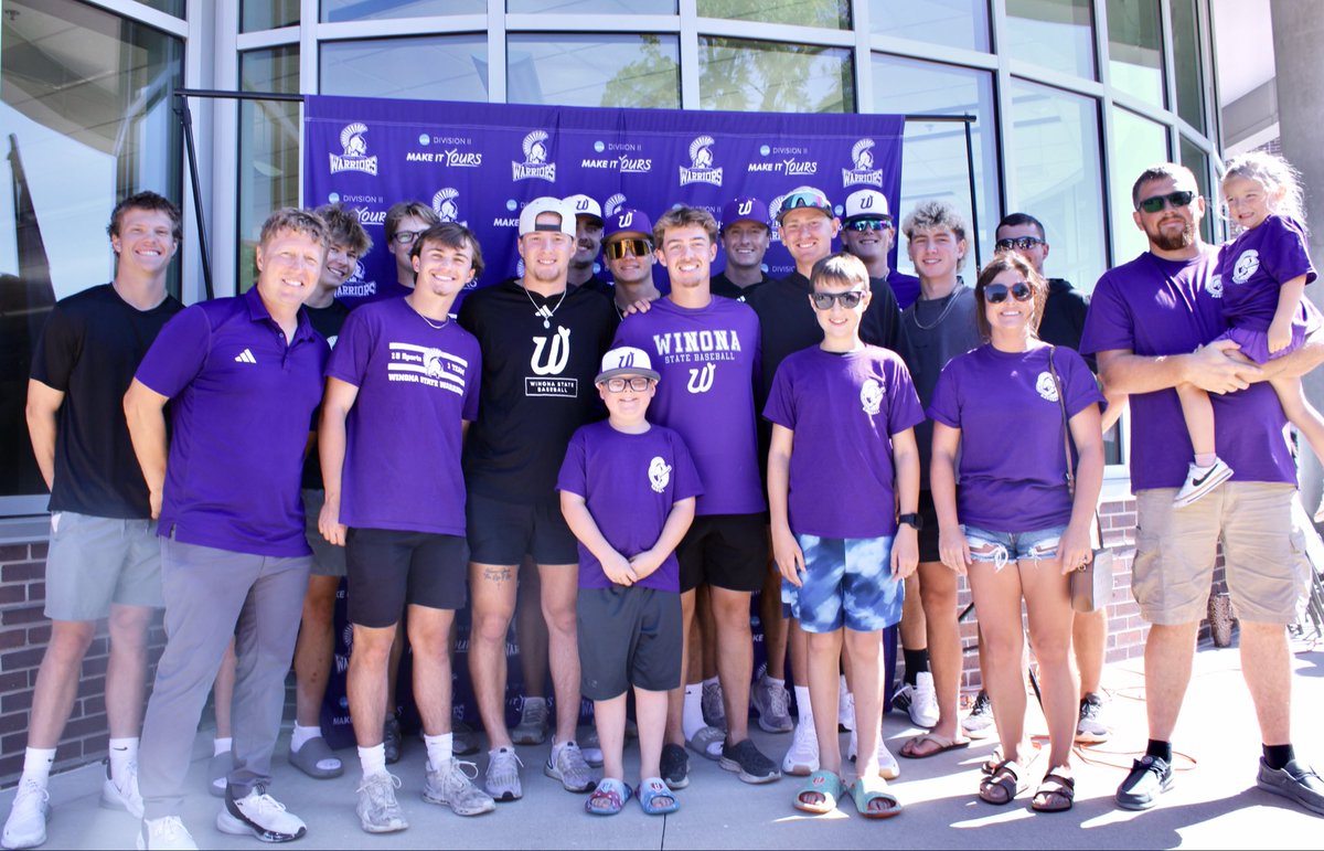 WinonaStateBase's tweet photo. Great day to be a Warrior! Thanks to @GoTeamIMPACT we signed Easton today. He brings some amazing passion and love for the game. Welcome aboard Easton and family! https://t.co/ByqWe3VsCo