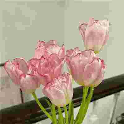 JRBruno327's tweet photo. أتاكِ العيدُ يا نفسُ فافرحي وازدهري ★ بعدَ صيامٍ طويلٍ قد مضى وانقضى الشهري ★ تكبيرُهُ يعلو كأنغامِ الحمامِ الوري ★ تقبلَ اللهُ طاعتَنا في سرِّهِ وجهرِهْ  🍂 https://t.co/cKH8bffAth