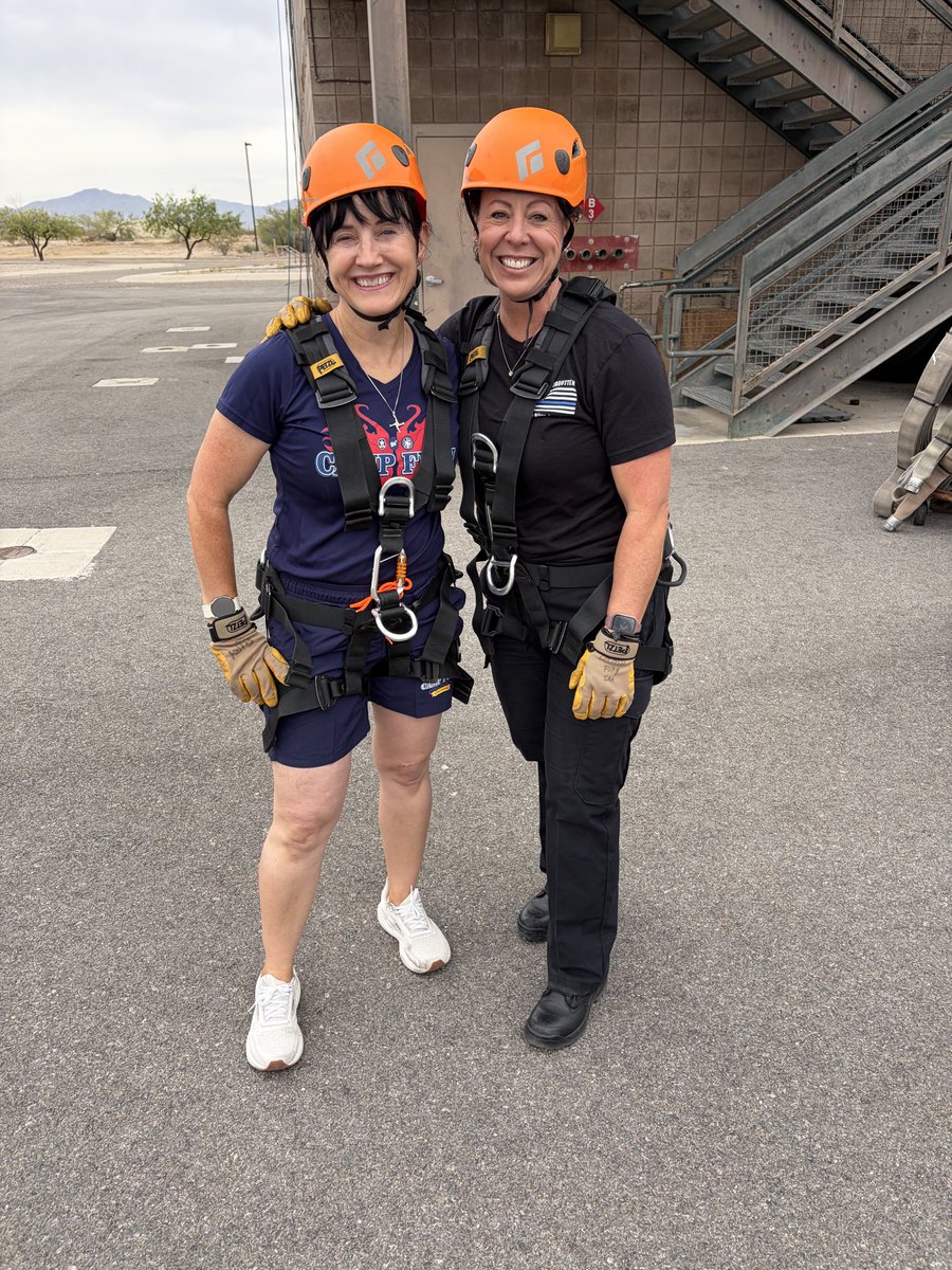 PCCPD's tweet photo. Women in policing don’t just change the profession, they change what it’s capable of becoming. 🇺🇸💙

Today, we proudly honor the women of the Pima Community College Police Department. Thank you for your leadership, resilience, and service to our campuses! https://t.co/6PSLJYG9fe