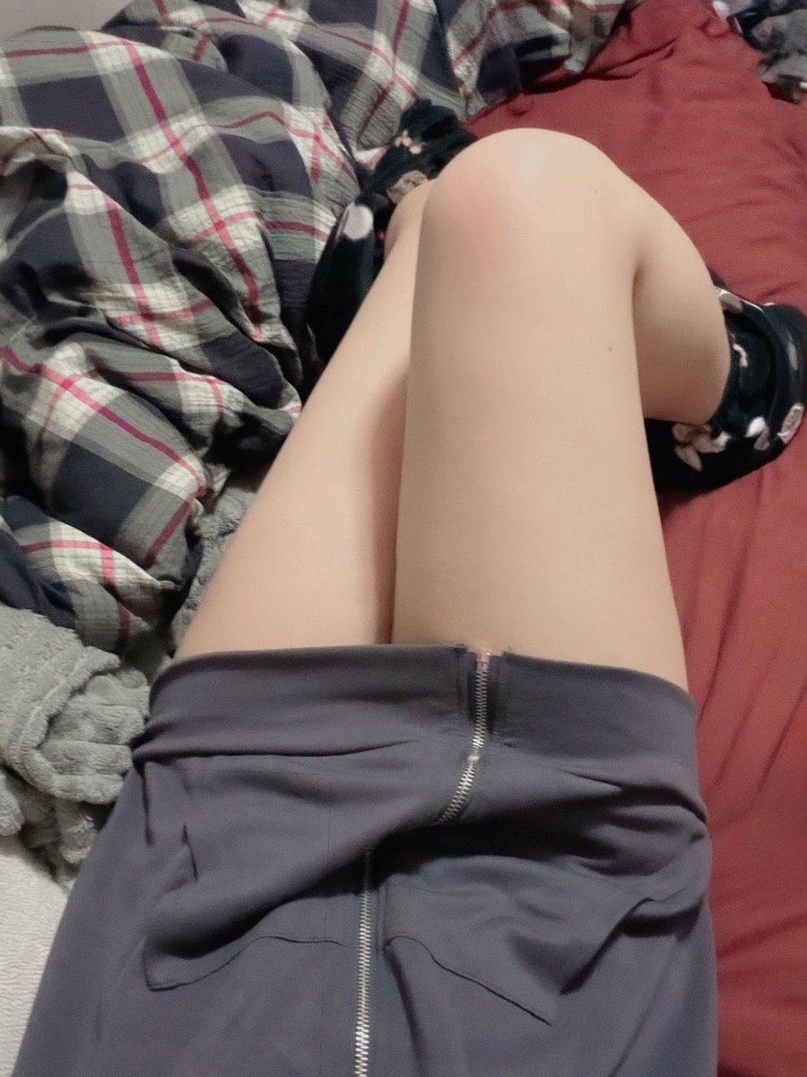 lllu061's tweet photo. ふともも https://t.co/kNccmHewxL
