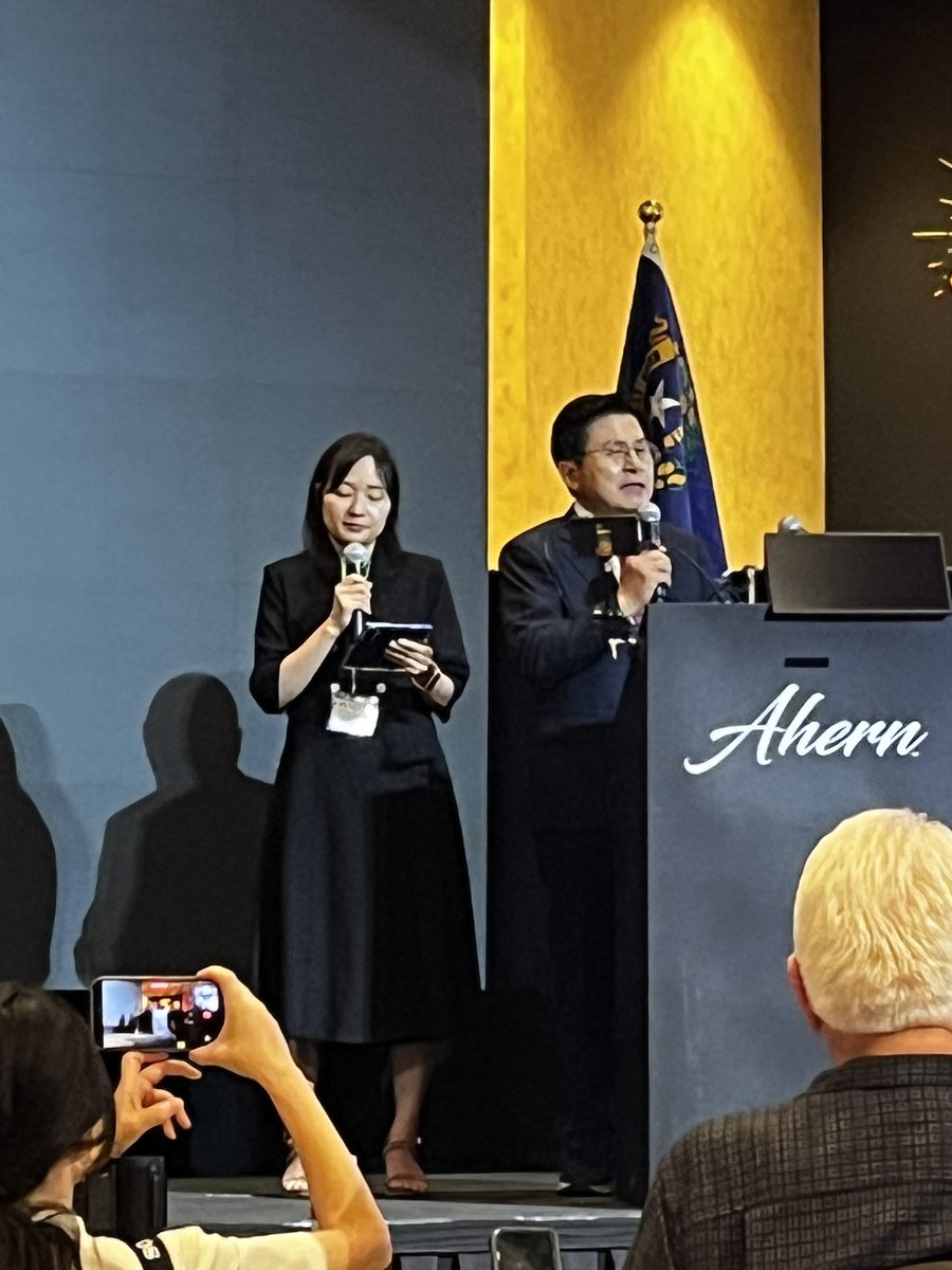 MAGAsFix's tweet photo. Hwang Kyo-ahn just drew the line in Las Vegas.

Hwang Kyo-ahn did not waste time he put five requests on the table for the United States.
-Joint investigation of the election fraud.
-Full look at A-WEB.
-Asset freeze on the judges who blessed the results.
-A new international alliance with -Trump as the lead.
-Immediate release of President Yoon.

That’s the agenda and I’m in support of every point.​​​​​​​​​​​​​​​​​​​​​​​​​​​​​​​​​​​​​​​​​​​​​​​​​​

What say you?
