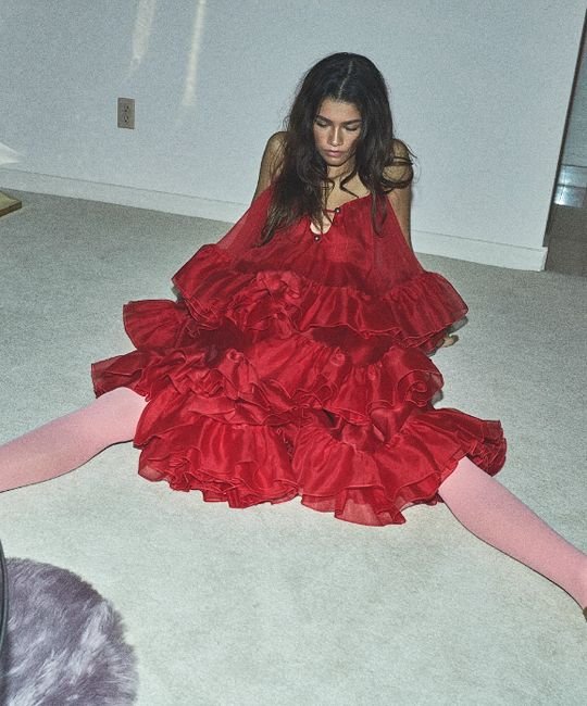 zenssdayaa's tweet photo. One of her best photoshoots https://t.co/Tpe9VI6R09