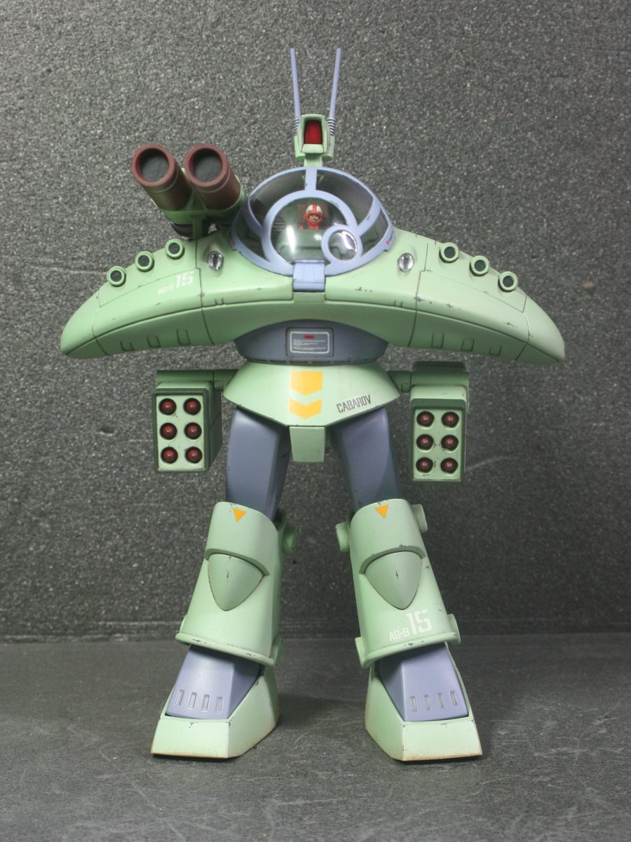 SolticM's tweet photo. マックスファクトリー 1/72 サバロフAG9ニコラエフ
ダグラム劇中後半に登場した旧式CBアーマー。
腕の無い異形のスタイルですが、設計思想が固まっていない試行錯誤段階の兵器という感じが良く出ています。
マックスのキットは地味ながら良作で、作りやすくすぐ完成します。 https://t.co/Pd9WfNxpGq