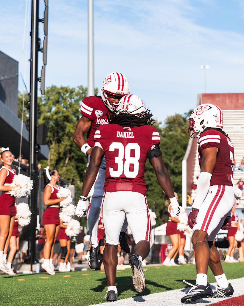 UMassFootball's tweet photo. Handled business at home 📈

#Flagship 🚩 https://t.co/hf8d3XQc8i