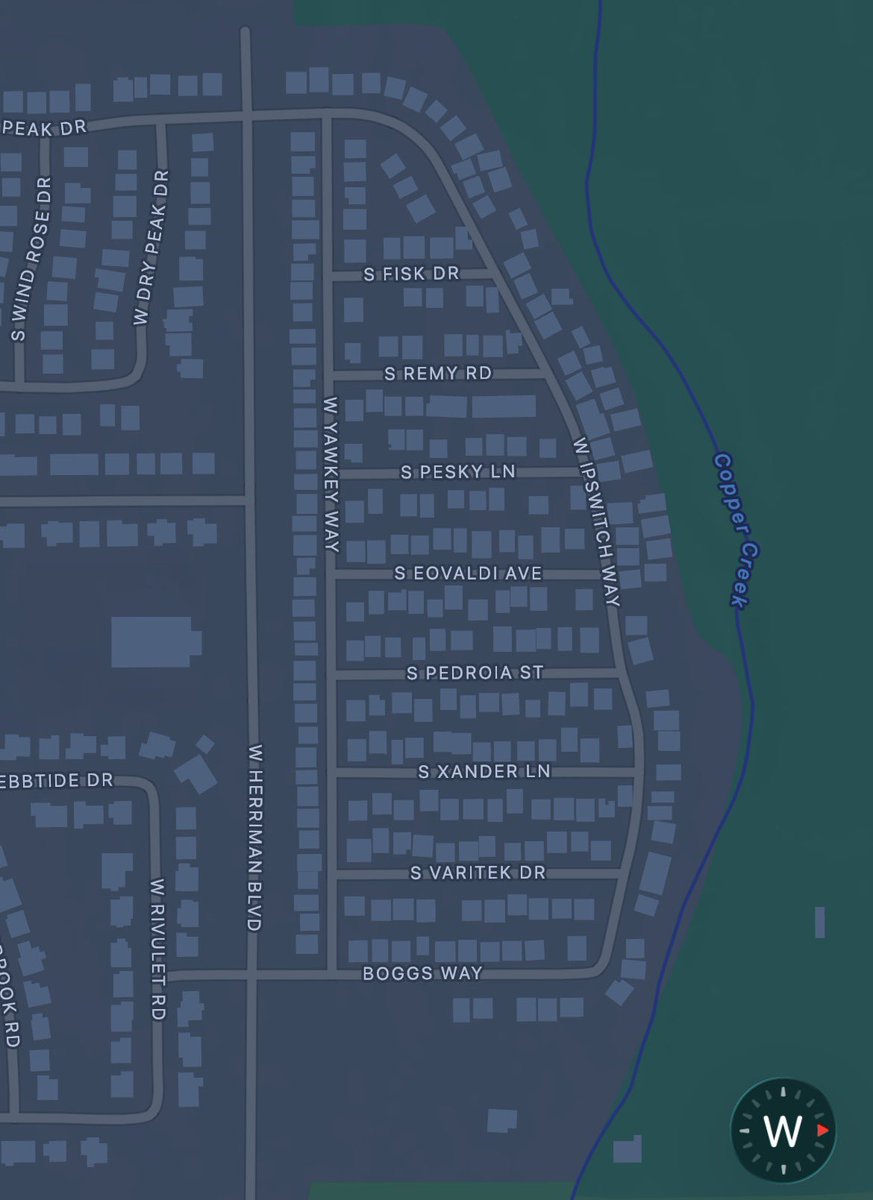lindorlover123's tweet photo. toured houses today and there’s a random subdivision in utah where all the streets are named after red sox players??? https://t.co/5em0Vylu3Z