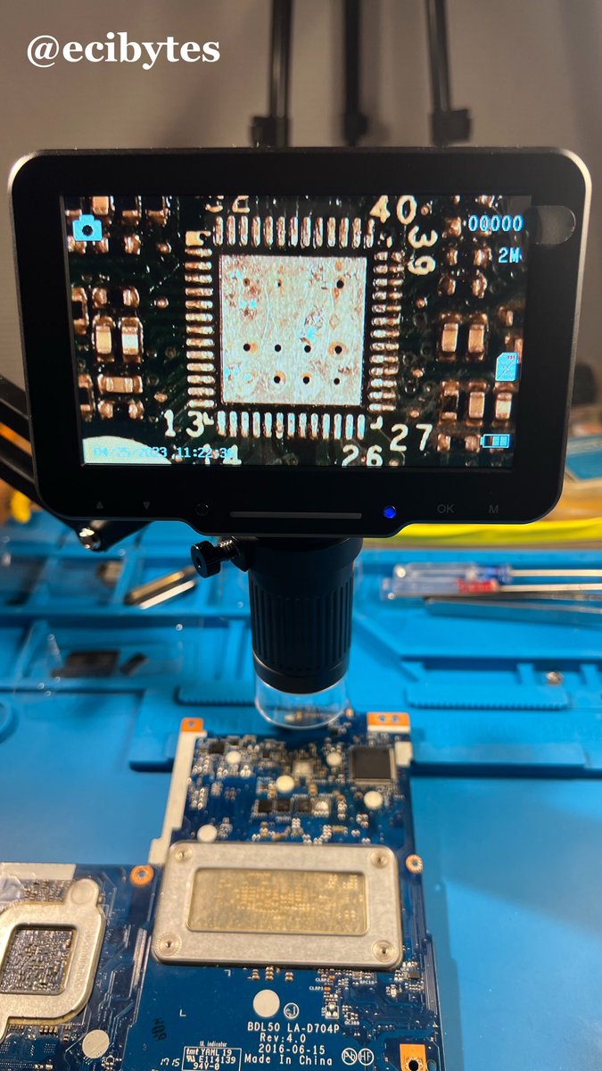 ecibytes's tweet photo. Working on an Hp Laptop Motherboard. No power, Main rail short. 

Checked Power Mgmt IC for all required voltage to be present. 

Although, the Microscope is small, it's really doing magic. Soldered a new CPU PWM MOSFET Driver at a go. https://t.co/AhxXFyPcCn