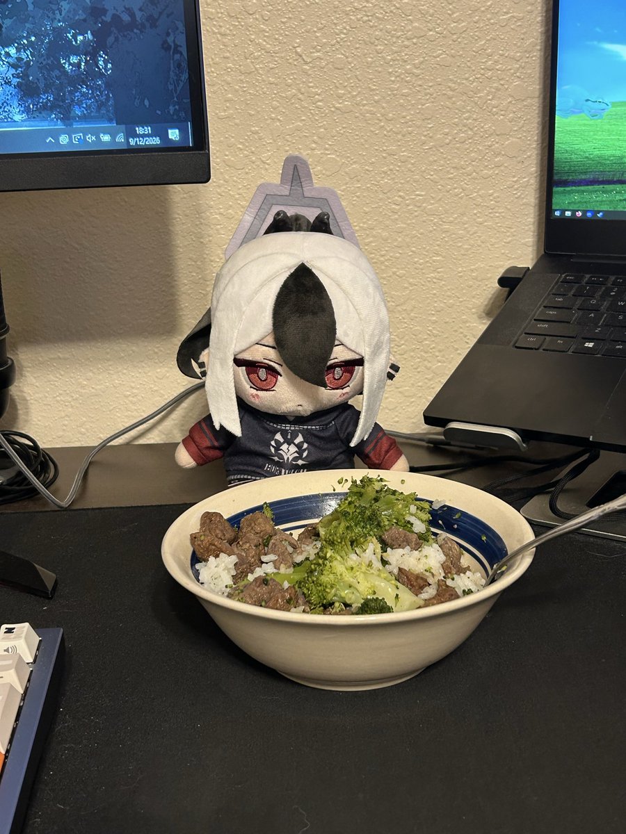 Denighed's tweet photo. Never Kill Yourself https://t.co/blk4C51JyM